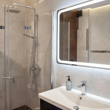 Luksusowy Apartament Nad Jeziorem Człuchów Zewnętrze zdjęcie